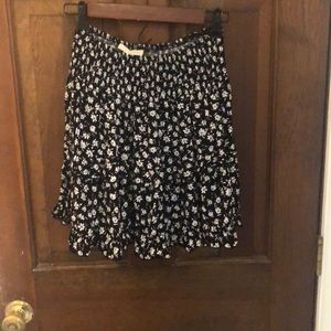 Pac Sun new never worn floral mini skirt